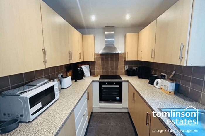 3 Bedroom Semi Detached House To Rent In Abbey Street, Lenton, Nottingham, NG7