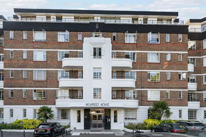 2 Bedroom Flat To Rent In Nightingale Lane, Clapham South, SW12