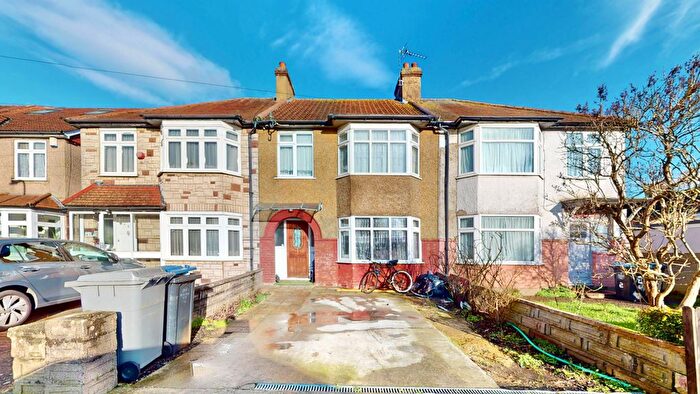 3 Bedroom Terraced House For Sale In Milton Avenue, London, NW9