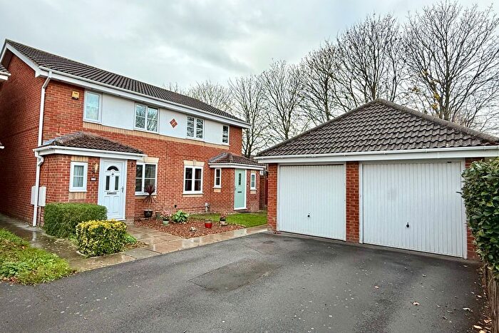 3 Bedroom Semi Detached House For Sale In Launceston Close, Priddys Hard, PO12