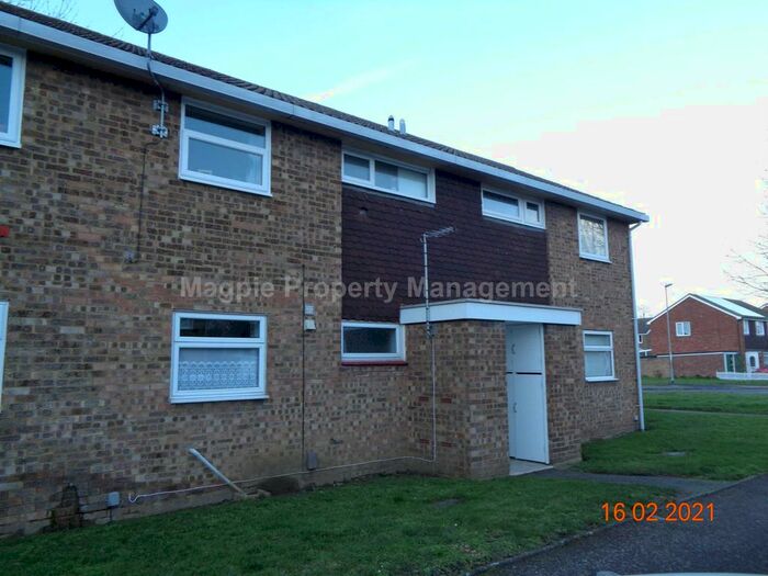 1 Bedroom Flat To Rent In Hayling Avenue, Little Paxton, St Neots, PE19