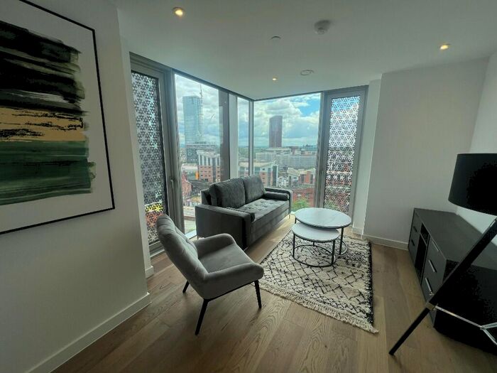 2 Bedroom Apartment To Rent In Viadux, Great Bridgewater Street, Manchester, Greater Manchester, M1