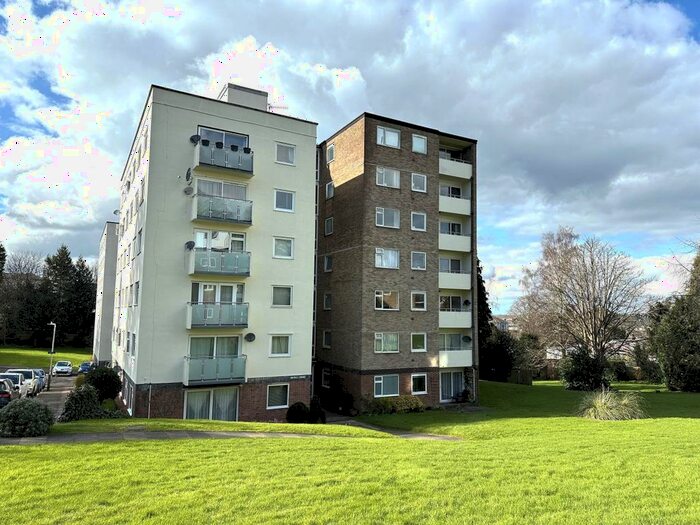 1 Bedroom Flat To Rent In Ferndale Close, Tunbridge Wells, Kent, TN2