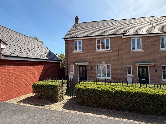3 Bedroom End Terrace House For Sale In Bathern Road, Exeter, EX2