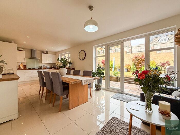 4 Bedroom Detached House For Sale In Centenary Way, Truro, TR3