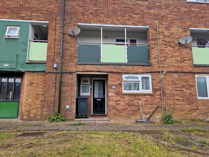 1 Bedroom Flat To Rent In South Oval, Kings Heath, Northampton, NN5