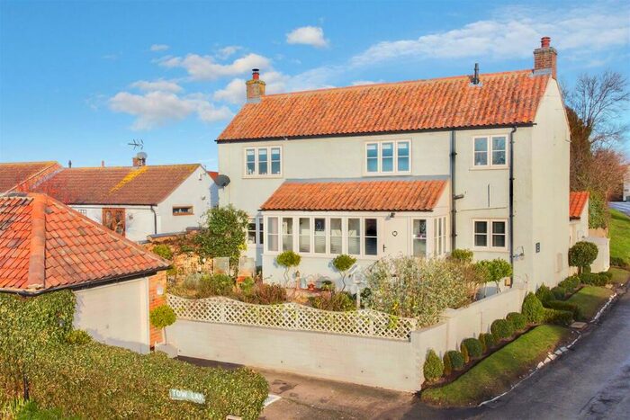 3 Bedroom Detached House For Sale In Main Street, Foston, Grantham, NG32