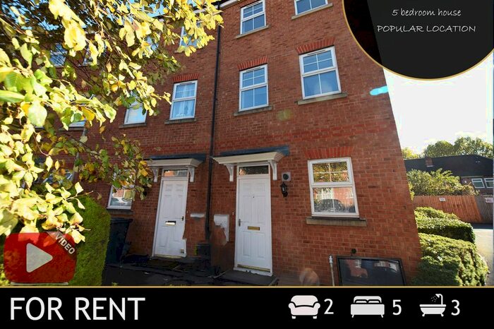 5 Bedroom Town House To Rent In Englewood Close, Leicester, LE4