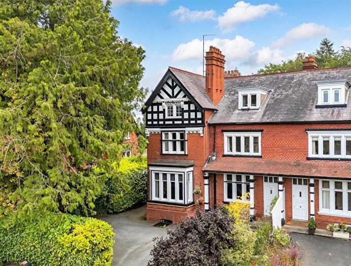 7 Bedroom Semi-Detached House For Sale In Hafod Road, Hereford, HR1