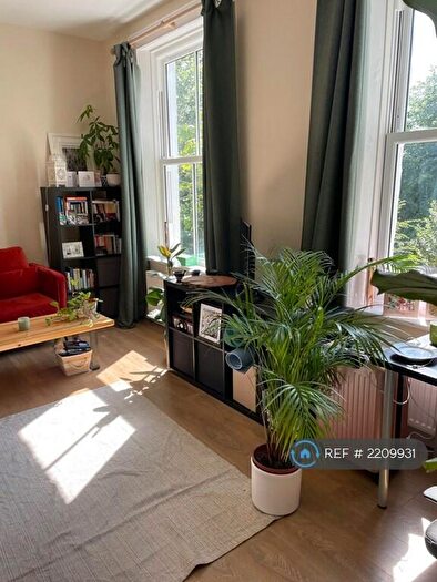 1 Bedroom Flat To Rent In Parkfield Road, Aigburth, Liverpool, L17