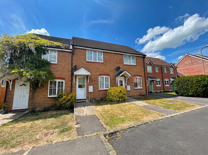 2 Bedroom Terraced House To Rent In Crocus Mead Thatcham, RG18