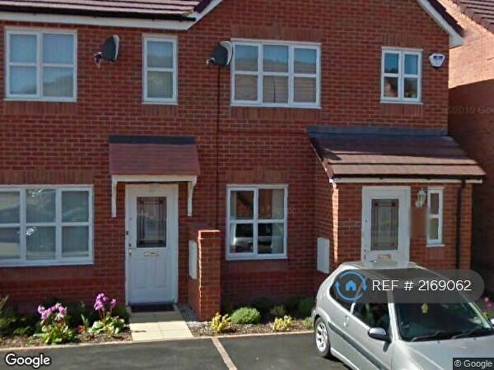 3 Bedroom End Of Terrace House To Rent In Llys Onnen, Llandudno Junction, LL31