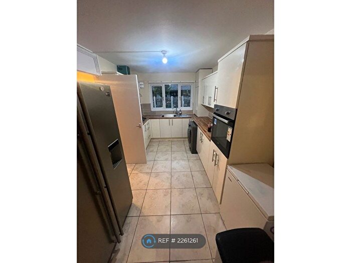 3 Bedroom Terraced House To Rent In Baseing Close, London, E6