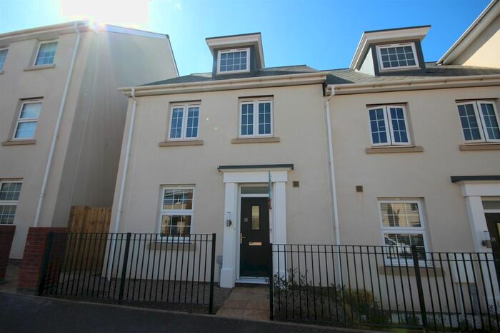 4 Bedroom Semi-Detached House To Rent In Yonder Acre Way, Cranbrook, Exeter, EX5