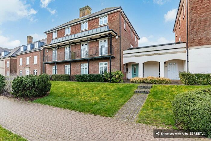 4 Bedroom Semi Detached House For Sale In Tower View, Kings Hill, ME19