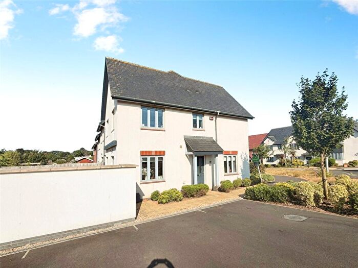 3 Bedroom Semi-Detached House For Sale In Buckingham Close, Exmouth, Devon, EX8