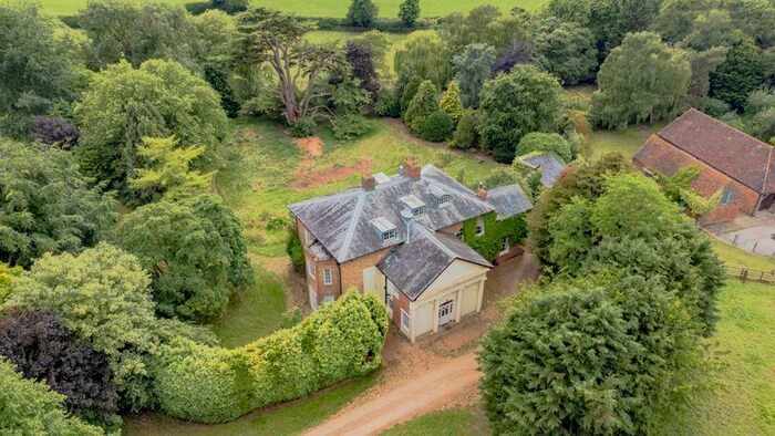 6 Bedroom Detached House For Sale In Hulcote, Nr Milton Keynes, MK17