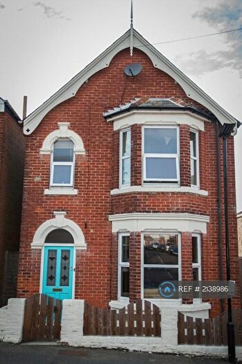 3 Bedroom Detached House To Rent In Moorgreen Road, Cowes, PO31