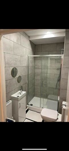 2 Bedroom Apartment To Rent In Taff Embankment, Cardiff, CF11