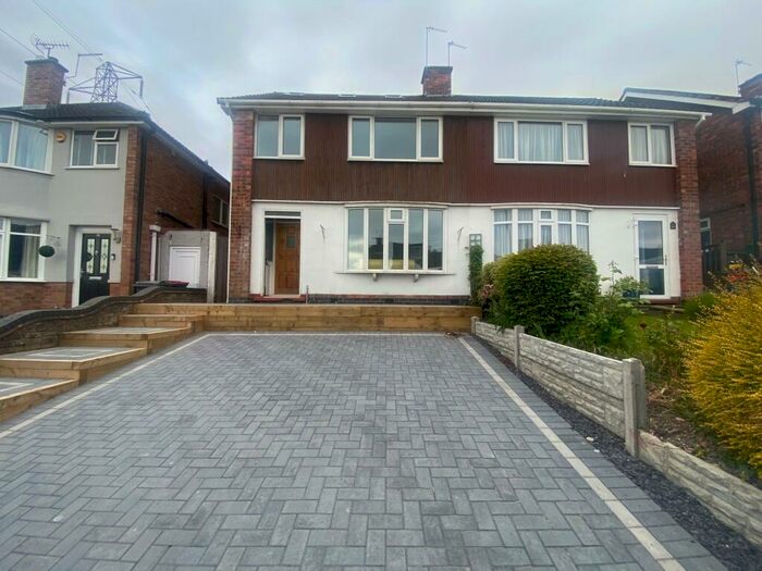 4 Bedroom House To Rent In Norton Road, Coleshill., B46