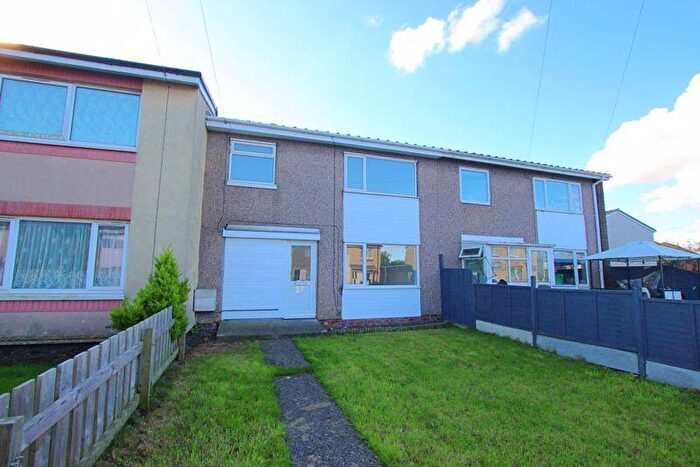 3 Bedroom Terraced House To Rent In St Denys Close, South Killingholme, DN40