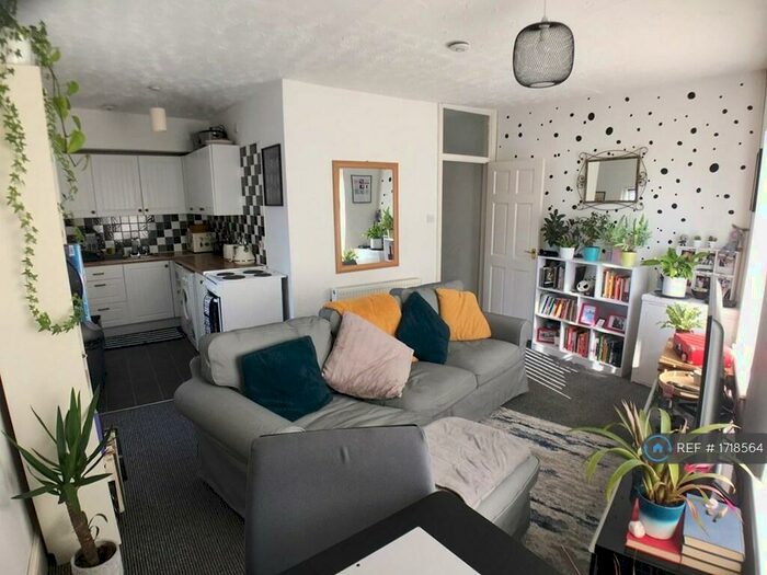 1 Bedroom Flat To Rent In Russian Drive, Liverpool, L13