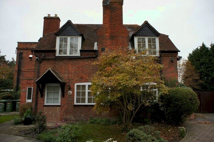 2 Bedroom Semi-Detached House To Rent In Thames Street, Sonning, Reading RG4