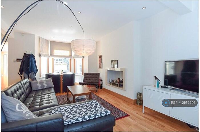 2 Bedroom Flat To Rent In Gayton Road, Hampstead, NW3