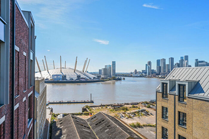 2 Bedroom Flat For Sale In Dulke House, Docklands, London, E14