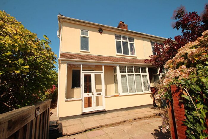 3 Bedroom Property To Rent In Stoke Lane, Bristol, BS9