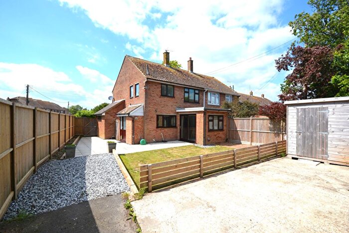3 Bedroom Semi-Detached House For Sale In St. Martins Road, New Romney, TN28