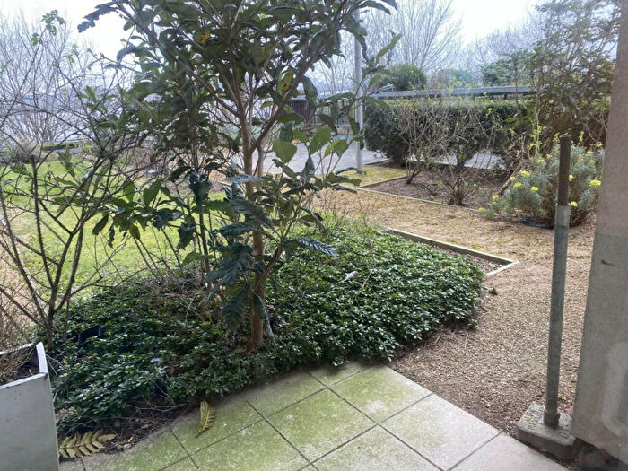 2 Bedroom Apartment To Rent In Erebus Drive, Thamesmead, London, SE28