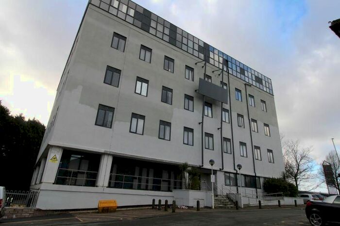 1 Bedroom Flat To Rent In Dudley Road, Brierley Hill, DY5