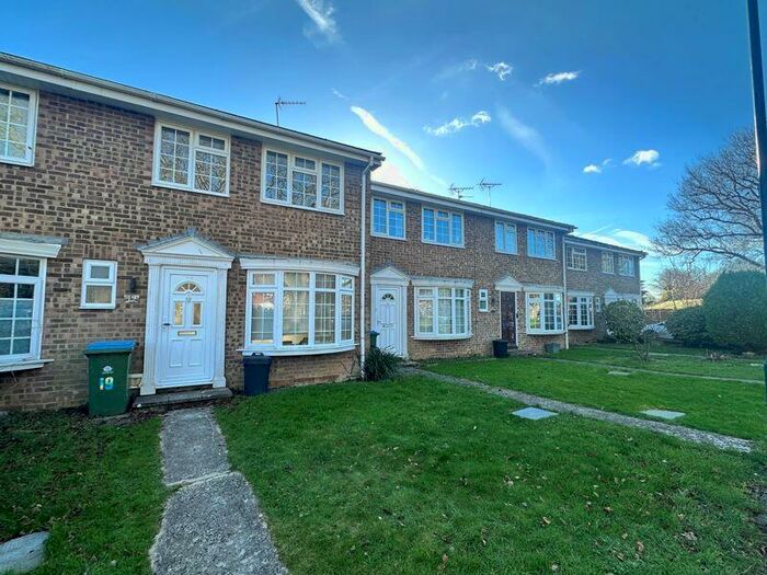 3 Bedroom Terraced House To Rent In Pinehurst Park, Bognor Regis, PO21
