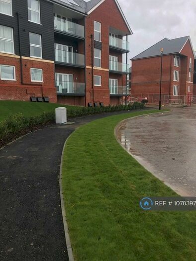 2 Bedroom Flat To Rent In Garland Rise, Swanscombe, DA10