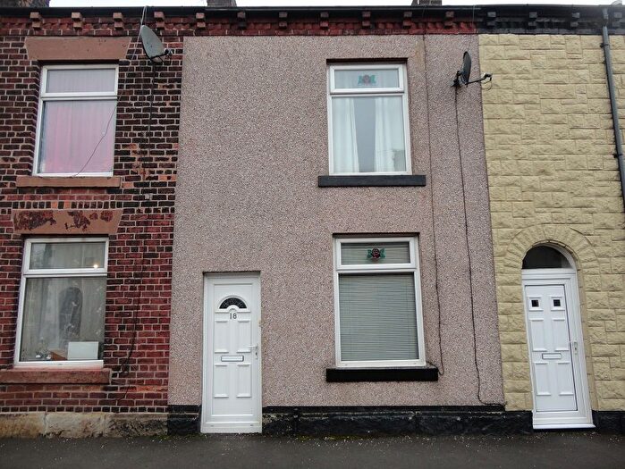 2 Bedroom Terraced House To Rent In Byrom Street, Bury, BL8