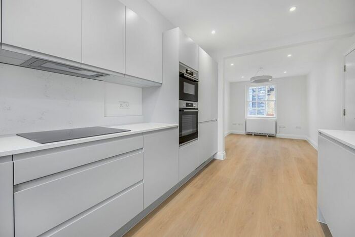 1 Bedroom Flat To Rent In Ossington Buildings, London, W1U