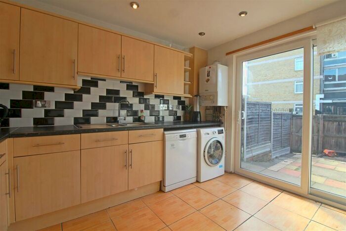 4 Bedroom House To Rent In Columbia Road, London, E2