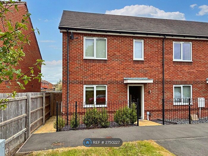 2 Bedroom Semi Detached House To Rent In Baker Street, Rugby, CV21