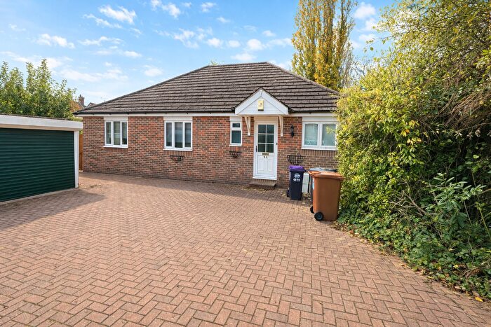 3 Bedroom Detached Bungalow To Rent In Rhodes Avenue, Bishop's Stortford, Hertfordshire, CM23