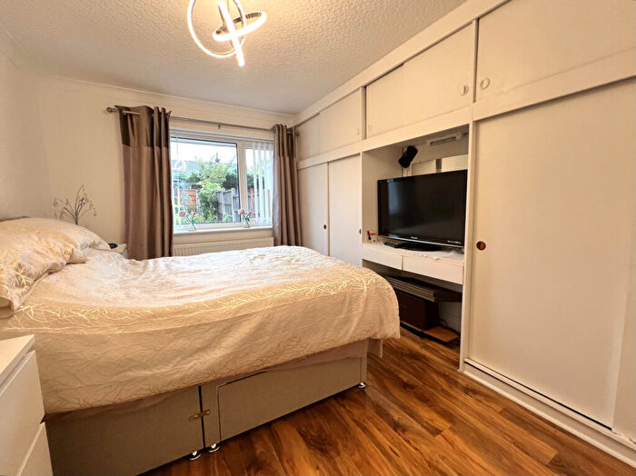 2 Bedroom Bungalow For Sale In Cheltenham Crescent, Thornton, FY5