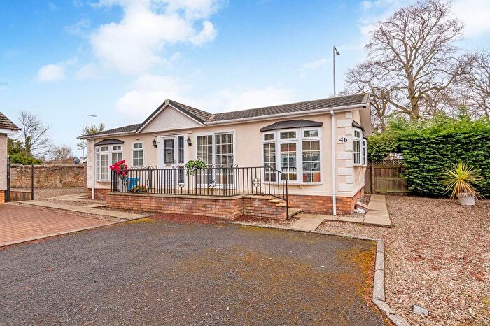 2 Bedroom Bungalow For Sale In Dunnikier Chalet Park, Kirkcaldy, Fife, KY1