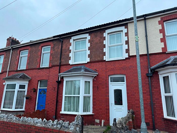 4 Bedroom Terraced House To Rent In Leonard Street, Neath, SA11
