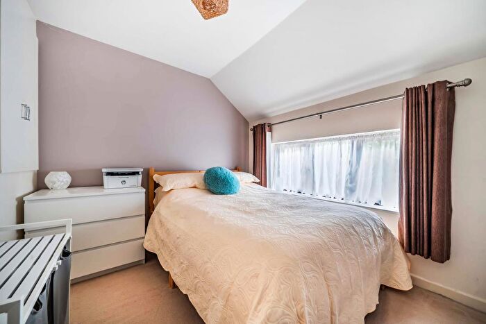 2 Bedroom End Of Terrace House For Sale In Basingstoke, Hampshire, RG21