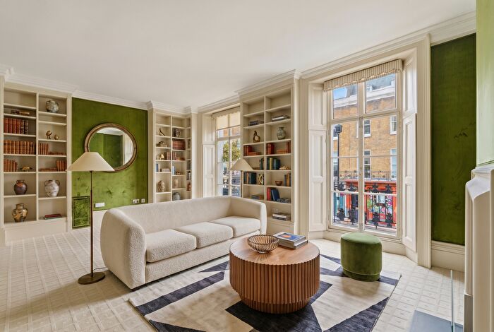 5 Bedroom Flat For Sale In Elizabeth Street, London, SW1W