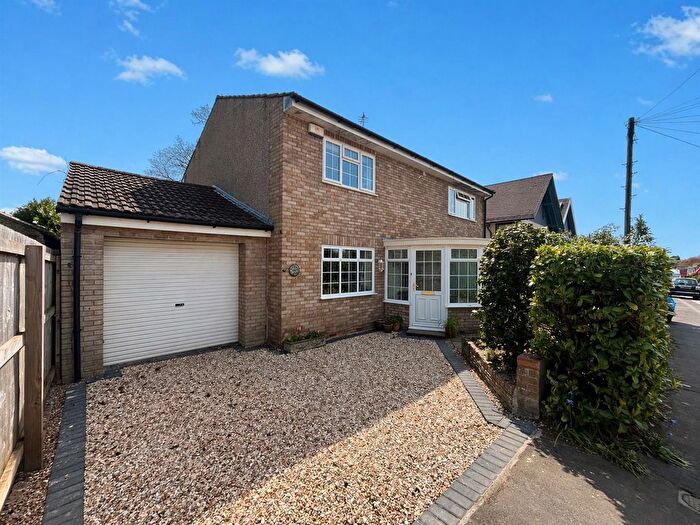 4 Bedroom Detached House For Sale In Arbutus Drive, Coombe Dingle, BS9