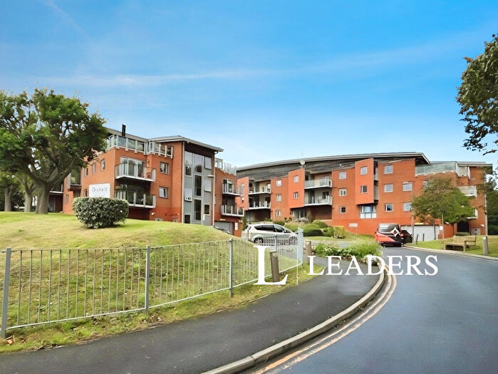 2 Bedroom Apartment To Rent In Park View Road, Hove, BN3