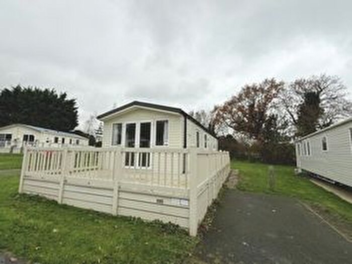 2 Bedroom Mobile/park Home For Sale In Breydon Waters, Butt Lane, Burgh Castle, Great Yarmouth, NR31