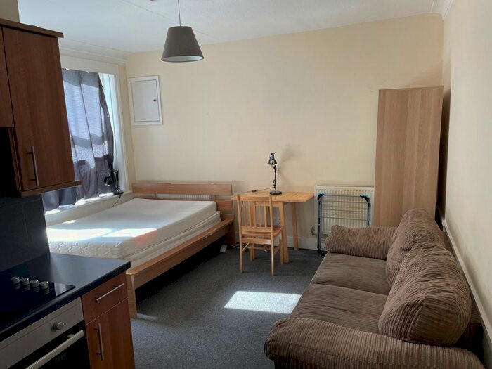 Studio To Rent In Rollins Street, South Bermondsey, SE15