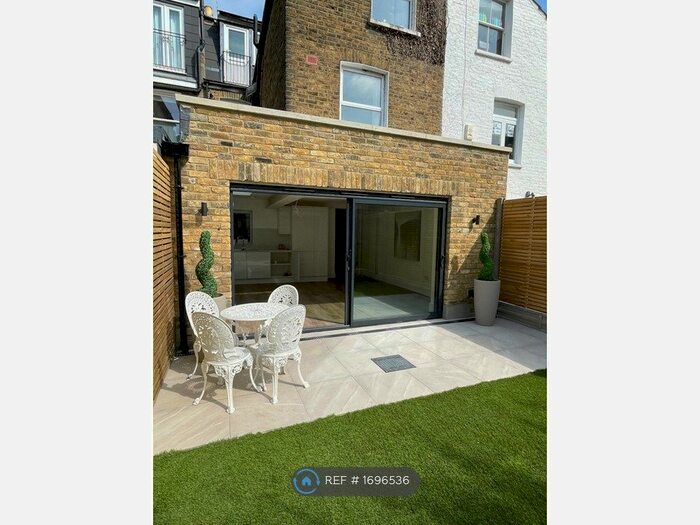 3 Bedroom Maisonette To Rent In Keildon Rd, London, SW11